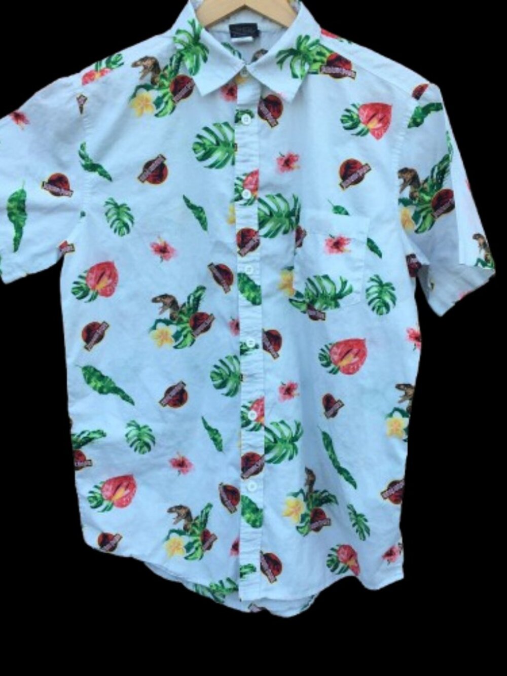 Jurassic World Hawaiian Camp Shirt Mens Med White All Over Jurassic Park Print